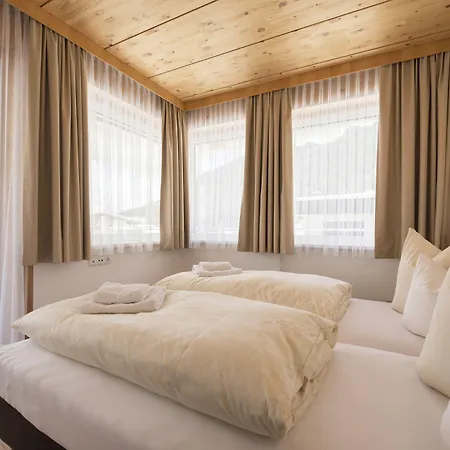 Gabl By Alpeffect Hotell 3*